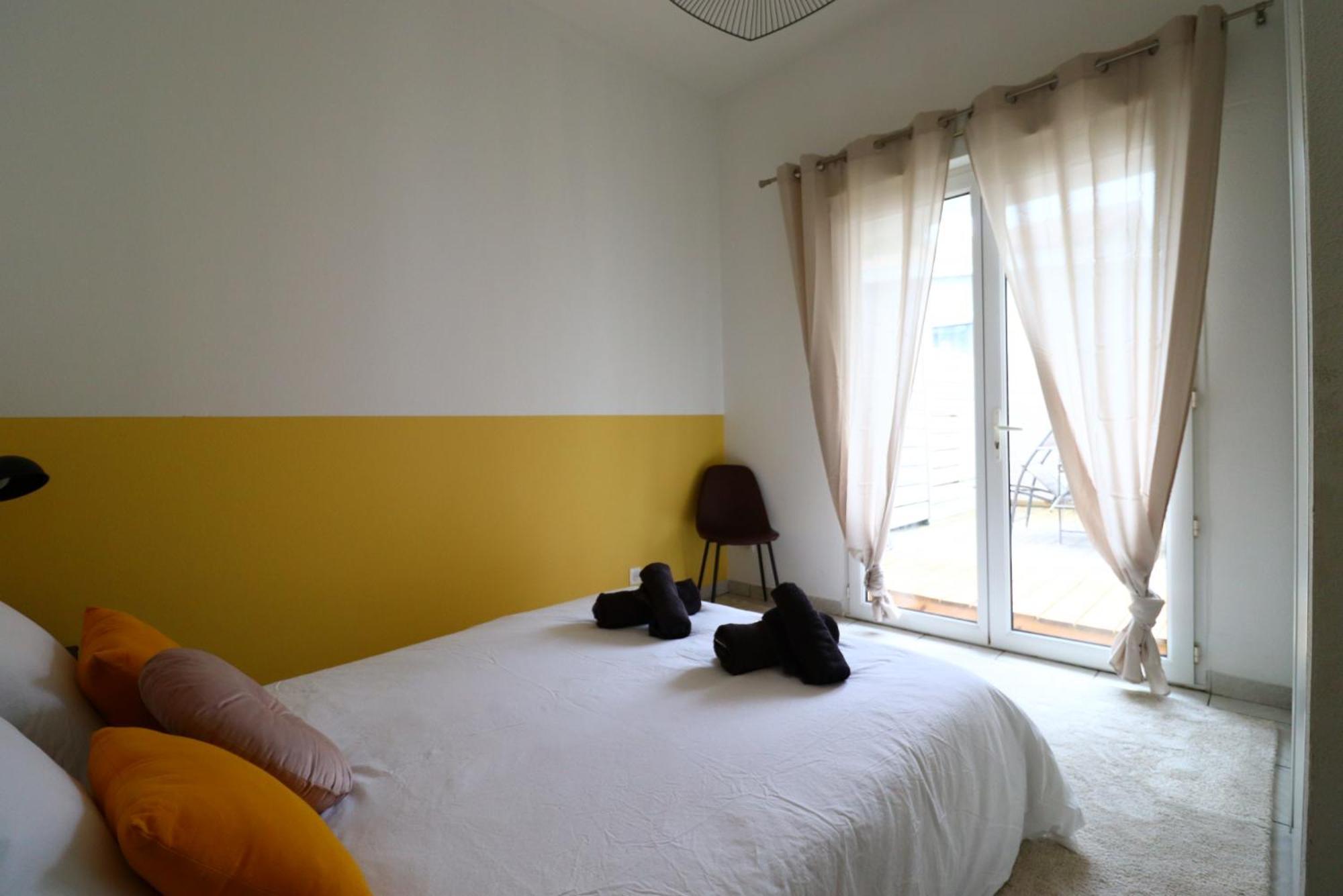 Le Spazioso - T3 Arcachon Avec Terrasse Privative Bagian luar foto